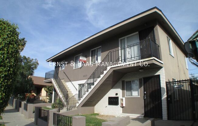 2208 Elm Ave.