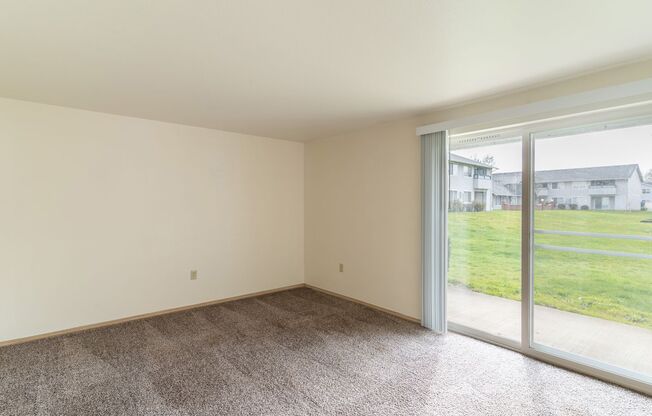 2 beds, 1 bath, 800 sqft, $1,515, Unit 1947-111