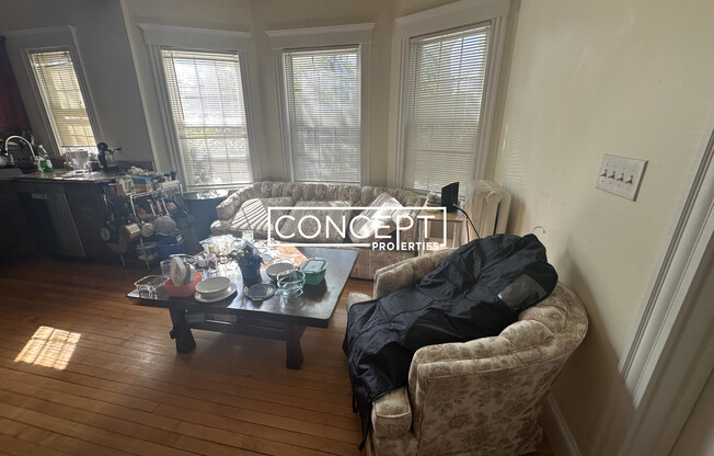 154 MAGAZINE ST