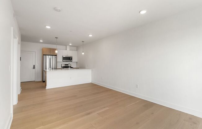 1 bed, 1 bath, 663 sqft, $3,375, Unit PH505
