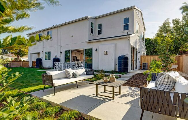 Fantastic 2 story Farm Home 4 bedrooms – 2.5 bath in the heart of Westchester