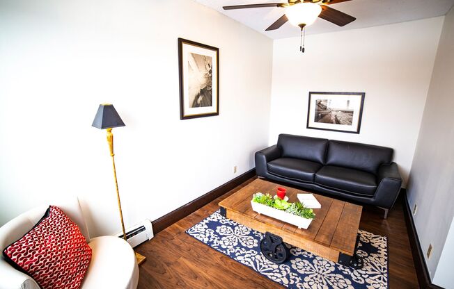 Studio, 1 bath, 459 sqft, $1,305, Unit 416