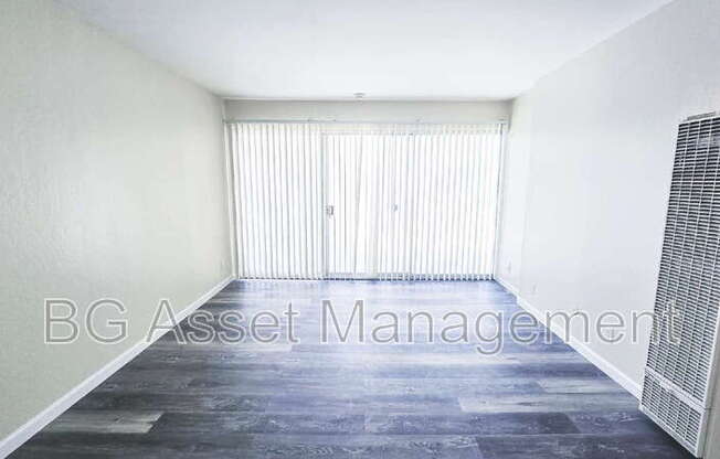 3600 DIMOND AVE