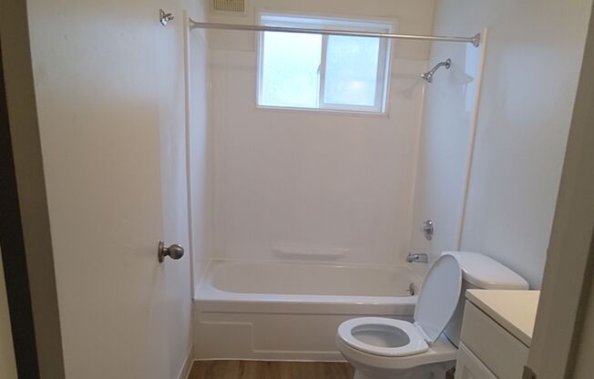 1 bed, 1 bath, 650 sqft, $1,168.75, Unit 3515-15