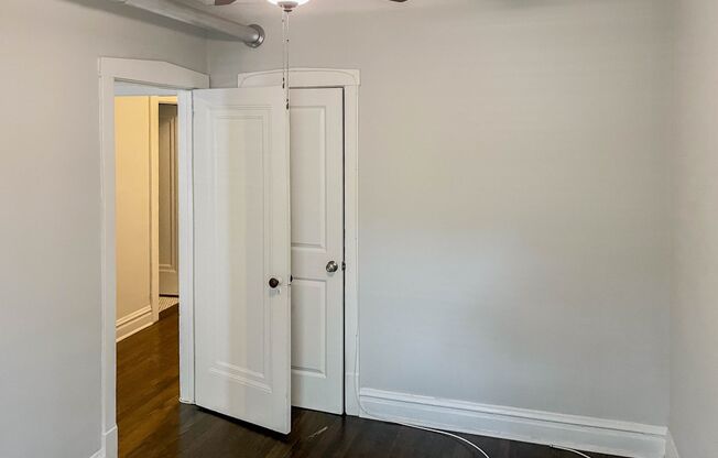 1 bed, 1 bath, 890 sqft, $1,895, Unit 5158-G