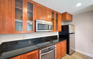 8503 VILLA LA JOLLA DR