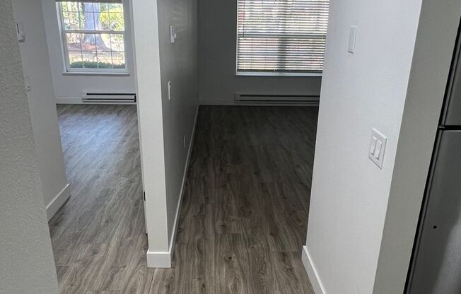 1 bed, 1 bath, 590 sqft, $1,595, Unit 103
