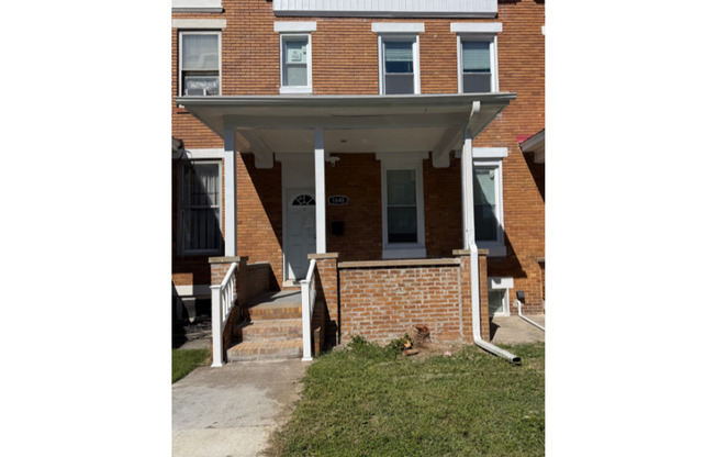 1640 East 32nd Street
