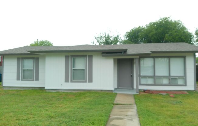 4833 Mokry - 3/Bed 2/Bath - $1550/month
