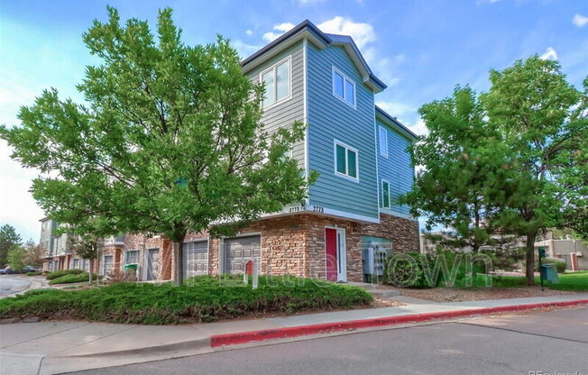 2773 W RIVERWALK CIR