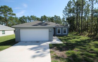 Incredible 3 Bedroom, 2 Bathroom Home in Marion Oaks of Ocala!!