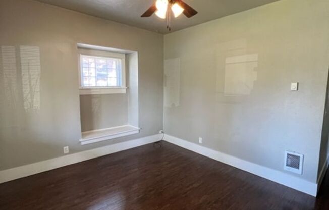 3 Bedroom House on Jefferson St Near Downtown, Campus, and More!