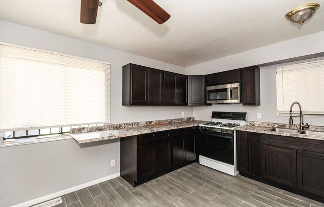 Spacious 4 Bed 2 Bath