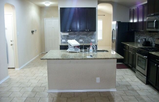 Great House in the Converse area!