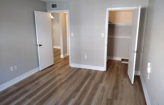 1 bed, 1 bath, $1,250, Unit # F 4