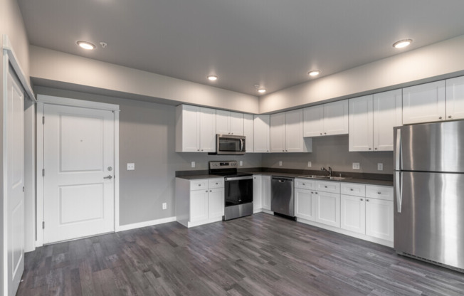 Studio, 1 bath, 352 sqft, $1,395, Unit 3619-206