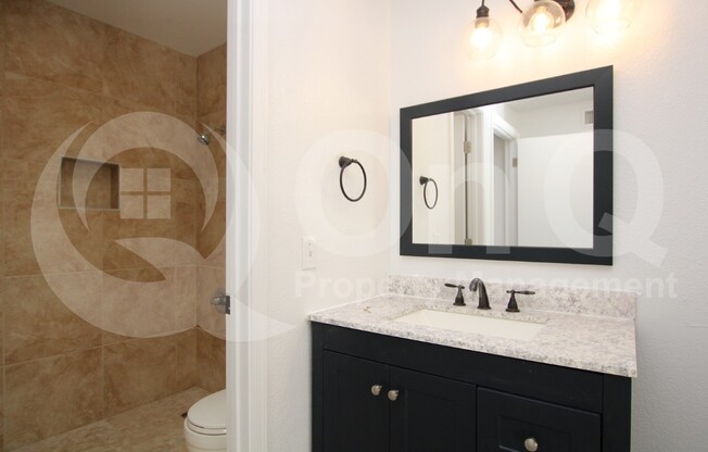 3 beds, 3 baths, 1,391 sqft, $1,899, Unit 1084