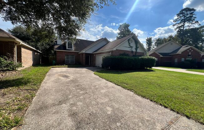 Spacious 4-Bedroom Home with High Ceilings and Prime Location Near The Woodlands