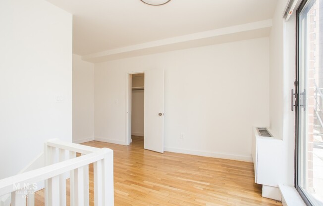 1 bed, 2 baths, $5,600, Unit PH-B