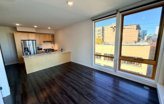 2 beds, 2 baths, 826 sqft, $2,499, Unit Unit 407
