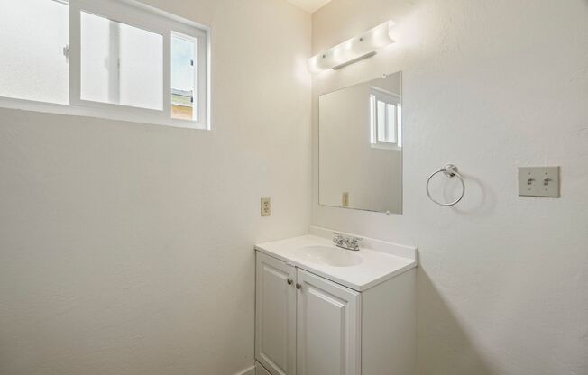 Studio, 1 bath, 400 sqft, $1,795, Unit #S