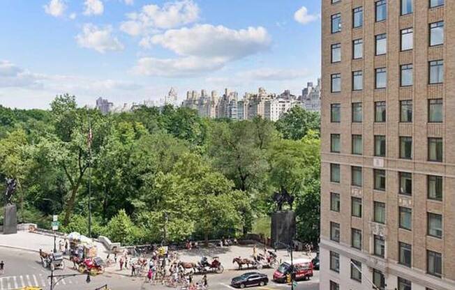 1 bed, 1.5 baths, 653 sqft, $5,900, Unit 9H