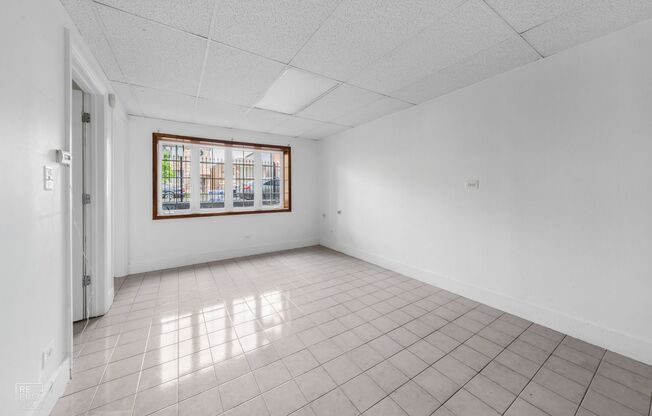 Bridgeport 2 Bedroom in an Excellent Location