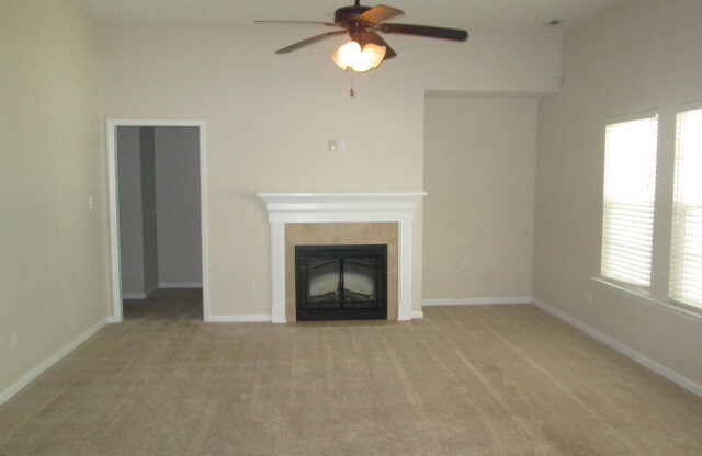 4 beds, 2 baths, $1,991