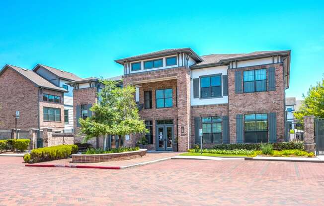 Welcome to Townhomes at Woodmill Creek