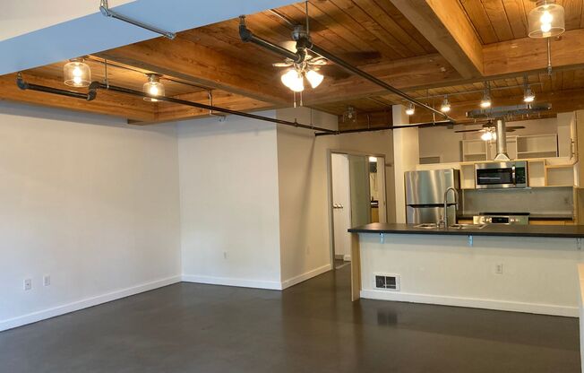 Veer Lofts Condominiums - South Lake Union