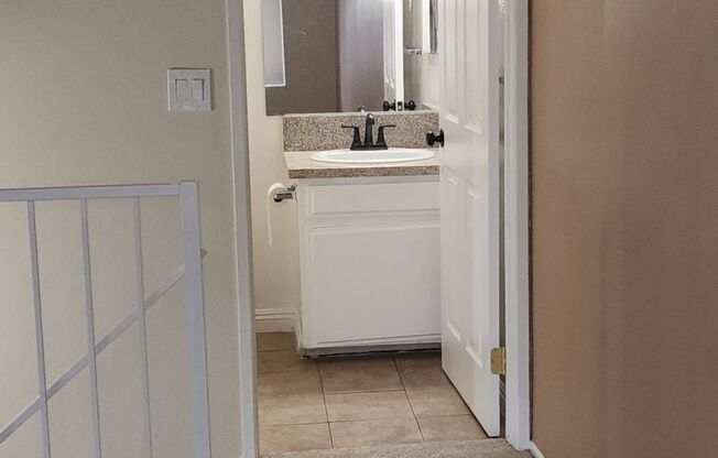 1 bed, 2 baths, 861 sqft, $2,100, Unit # 322