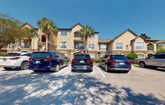 2 beds, 2 baths, $1,395, Unit # 1635