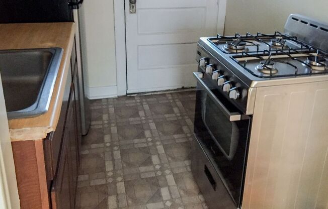Studio, 1 bath, 435 sqft, $1,475, Unit 518-315
