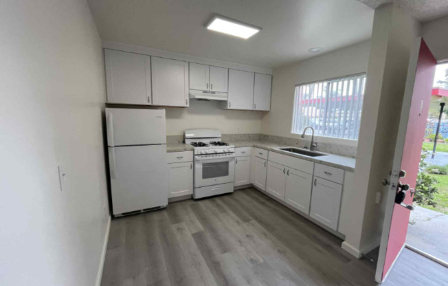 822 840 S ORANGE AVE