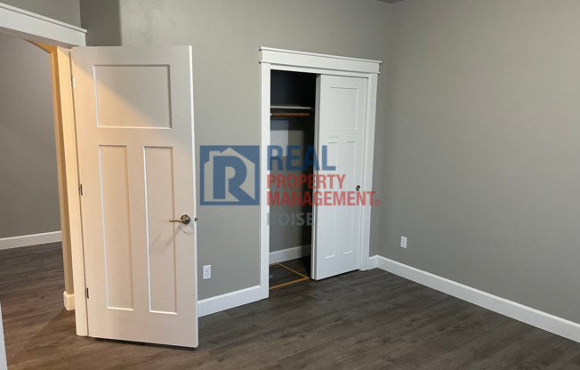 11532 W Tahiti St