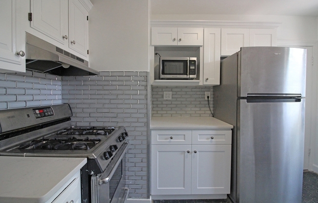 80 STRATHMORE RD