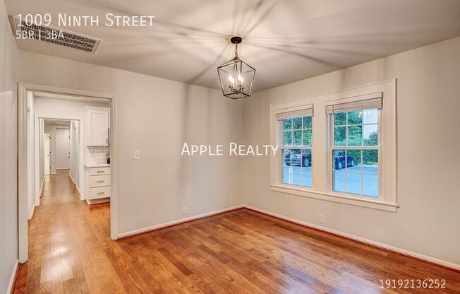 1009 9 ST
