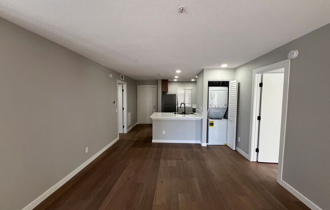 2 beds, 2 baths, 1,013 sqft, $3,510, Unit D-230
