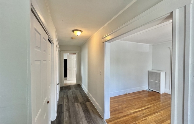 2 beds, 1 bath, 1,026 sqft, $2,850, Unit 86