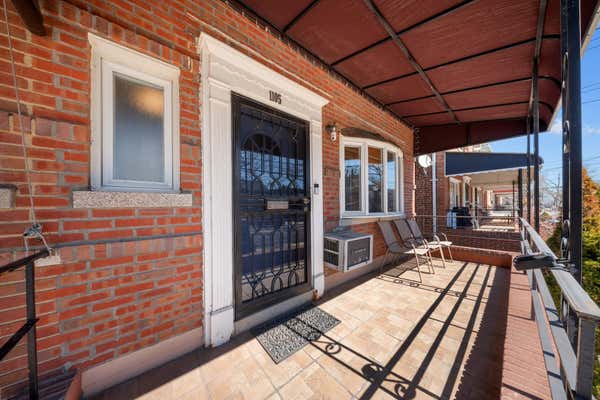 1105 MACE AVE