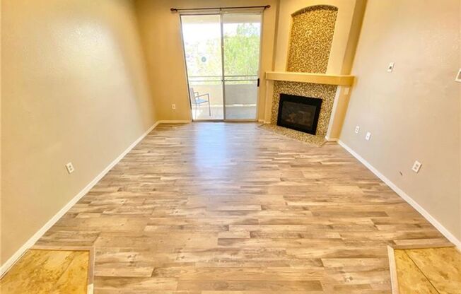 3 beds, 2 baths, $1,750, Unit # 2020