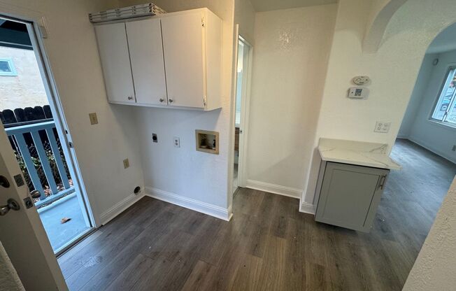 2 beds, 1 bath, $1,995