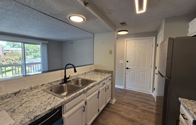 Beautiful 3 Bedroom 2 Bath Condo in Charlotte, NC Available for Rent