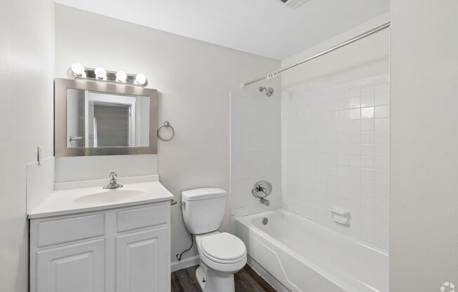 2 beds, 1 bath, 850 sqft, $1,059, Unit 1539-25