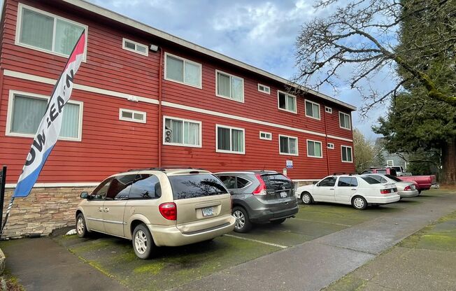 #375 WILLAMETTE TERRACE