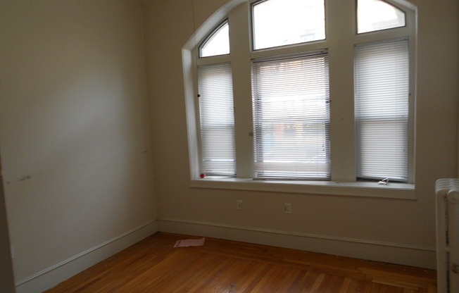 15 EDGERLY RD