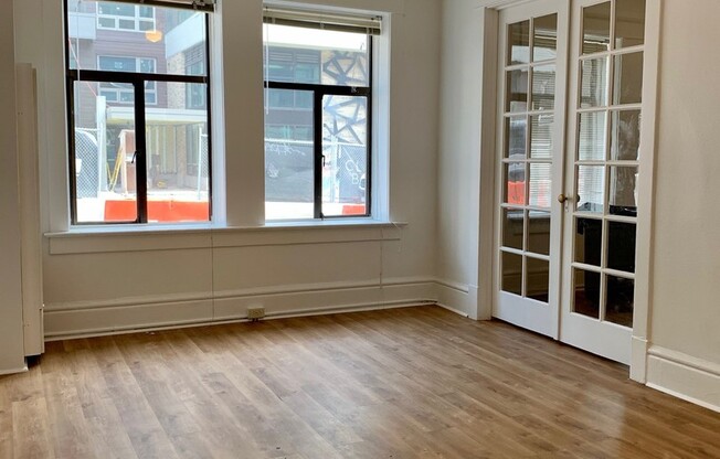 1 bed, 1 bath, 658 sqft, $1,725, Unit 120
