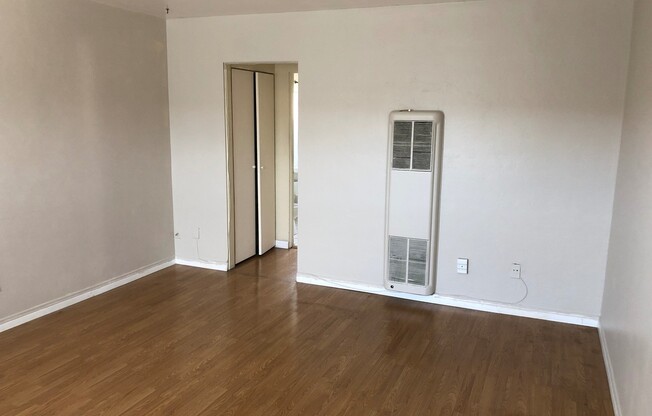 1 bed, 1 bath, 650 sqft, $1,795, Unit Unit G