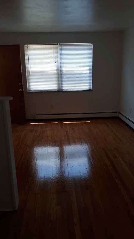 4104 FLOWER AVE