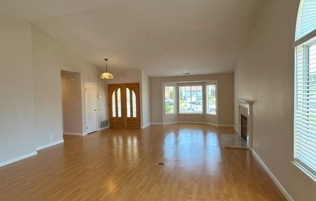 Nor Cal Realty, Inc. - 3 Bedroom 2  Bath with 2 car garage in Palomares Hills
